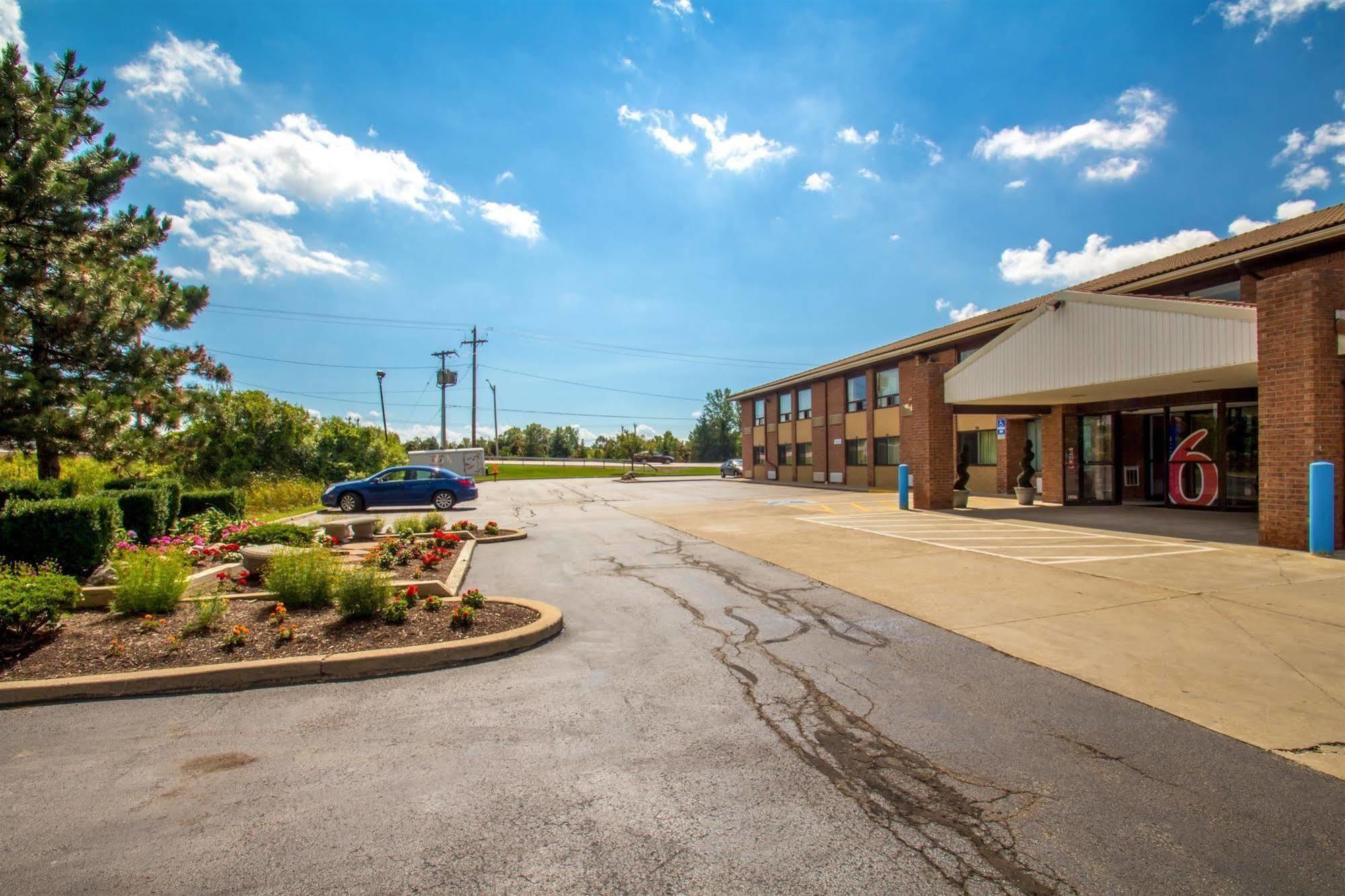6-amherst, Ny - Buffalo 2* Amherst