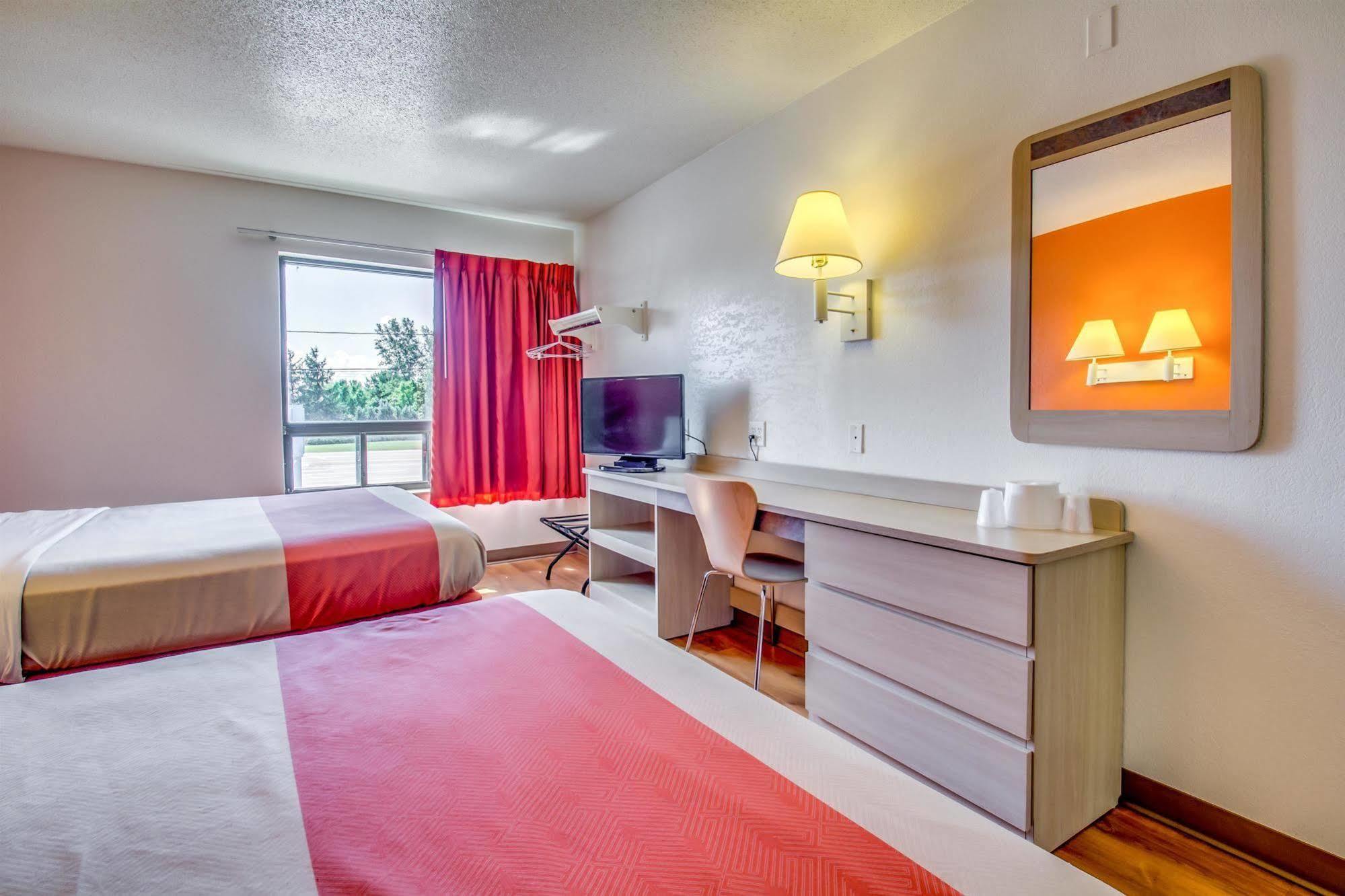 Hotel 6-amherst, Ny - Buffalo Amherst