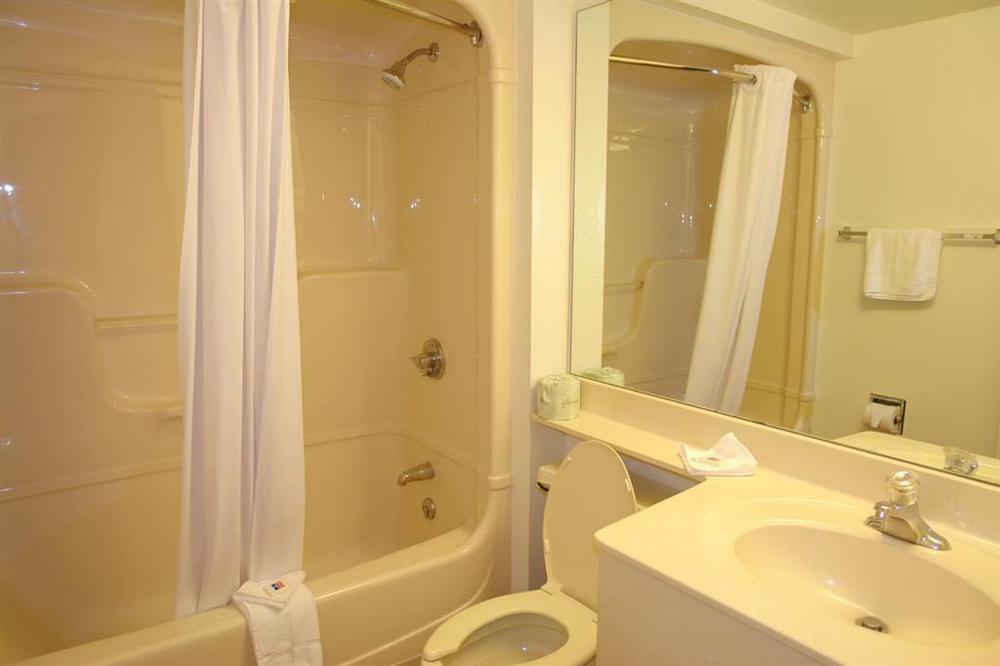 6-amherst, Ny - Buffalo 2*